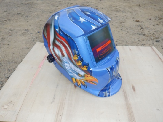 Unused Auto Darkening Welding Helmet.