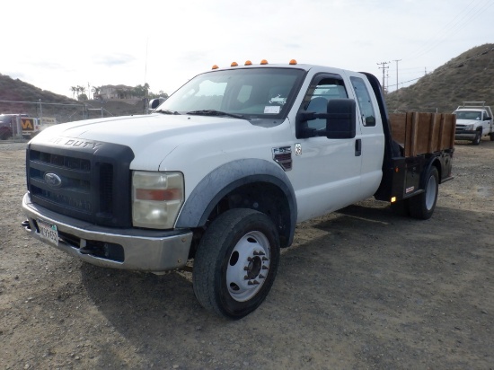 Ford F550XL Extended Cab Flatbed Truck,