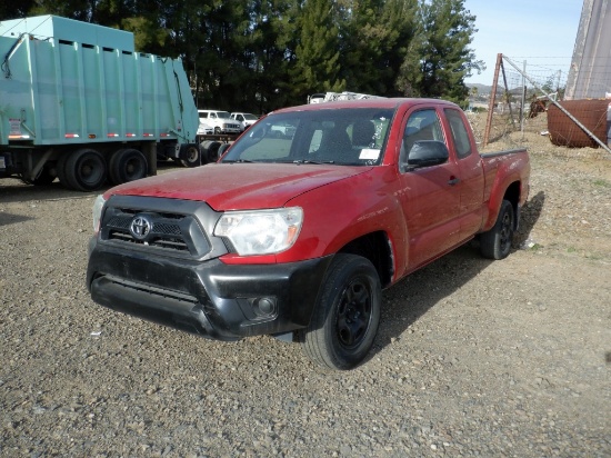 2012 Toyota Tacoma Extended Cab Pickup,