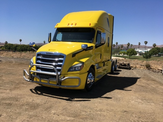 2018 Freightliner Cascadia Truck Tractor,