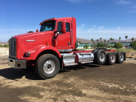 2015 Kenworth T800 Series Truck Tractor,