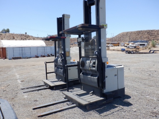 Crown SP3040-30 Industrial Stand-Up Forklift,