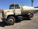 Ford L8000 2000 Gallon Water Truck,