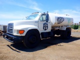 Ford F800 2000 Gallon Water Truck,