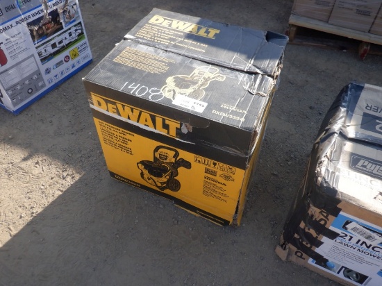 DeWalt 3300 PSI 2.4 GPM Pressure Washer,