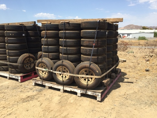 Pallet of (70) Carlisle Trail USA ST215/75D14 Foam