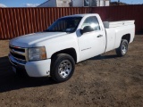 Chevrolet Silverado LS Pickup,