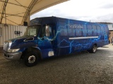 International 3200 31-Passenger Bus,
