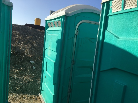 43" x 44" Port-A-Potty.