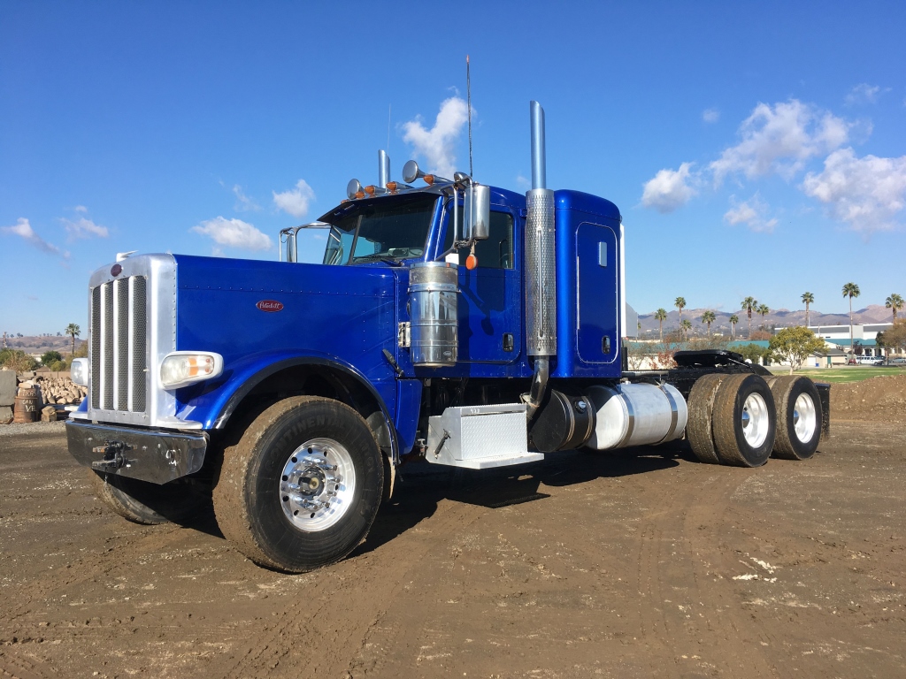 2015 Peterbilt 389 Heavy Haul Truck Tractor, | Proxibid