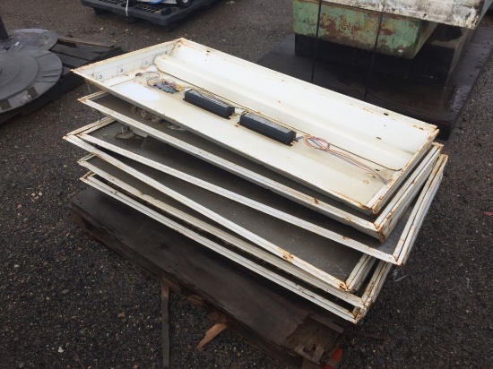 (6) Fluorescent Light Fixtures,