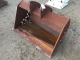Caterpillar 48in Bucket,
