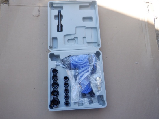 Unused 1/2in Drive Pneumatic Impact Wrench Kit.