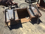 66in Hydraulic Grapple Bucket.