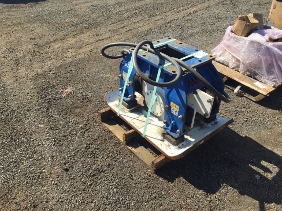 2011 AKC AKVC-30 Hydraulic Plate Compactor