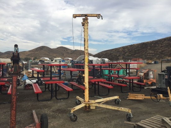Roust-A-Bout R250 Winch Hoist.