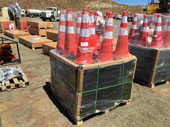 (250) Unused 29in PE Reflective Traffic Cones.