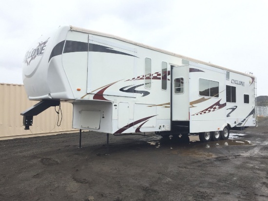 Keystone Cyclone 2009 Keystone RV Heartland Cyclone 5th Wheel Toy | Cars & Vehicles ...