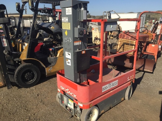 2016 Sky Jack SJ12 Vertical Mast Lift,