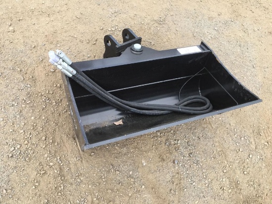 Unused Miva 24in Hydraulic Tilting Bucket,
