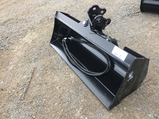 Unused Miva 40in Hydraulic Tilting Bucket,