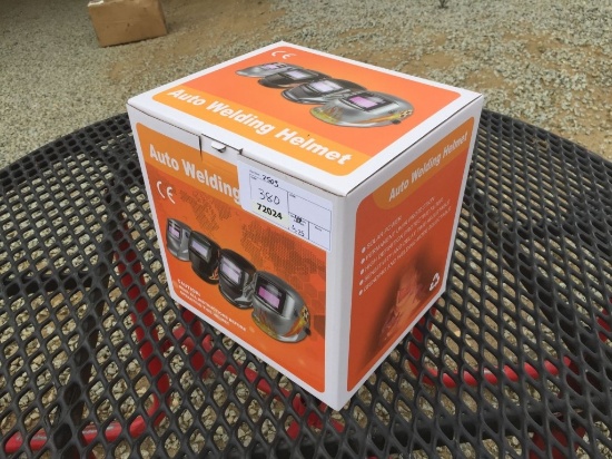 Unused Auto Darkening Welding Helmet.