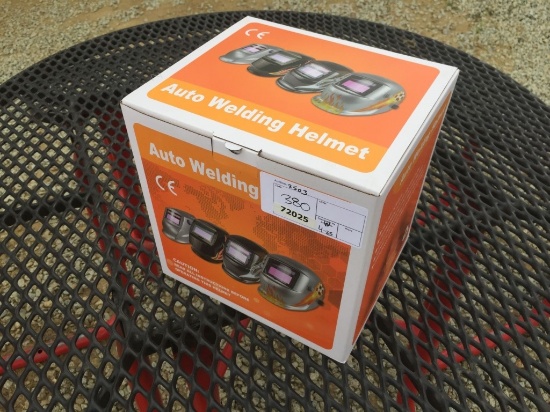 Unused Auto Darkening Welding Helmet.