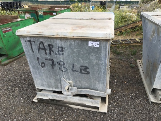40in x 62in Forklift Dump Hopper w/Lid.