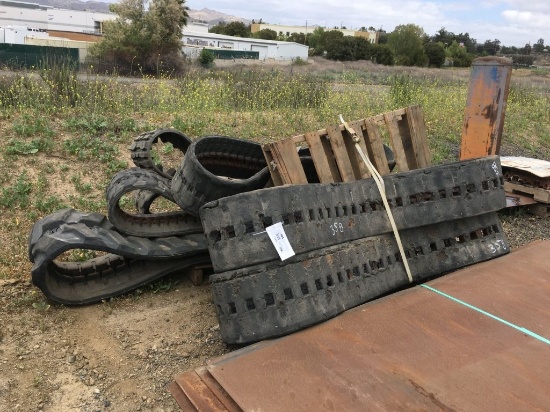 Pallet of Misc Rubber Tracks.