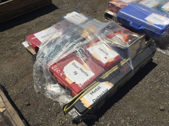 Pallet of Misc Power Tools, Including
