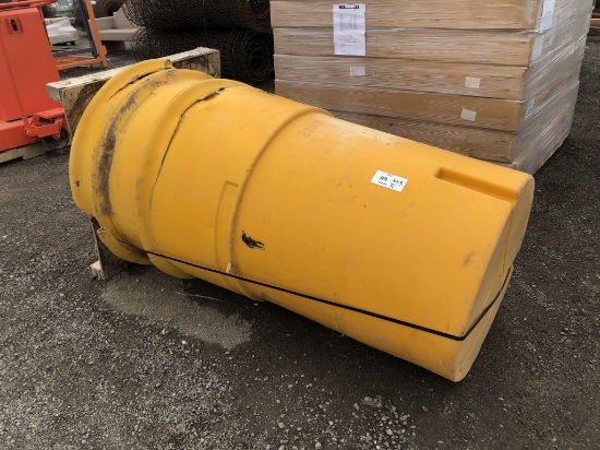 (4) Traf Fix Devices Street/Construction Water