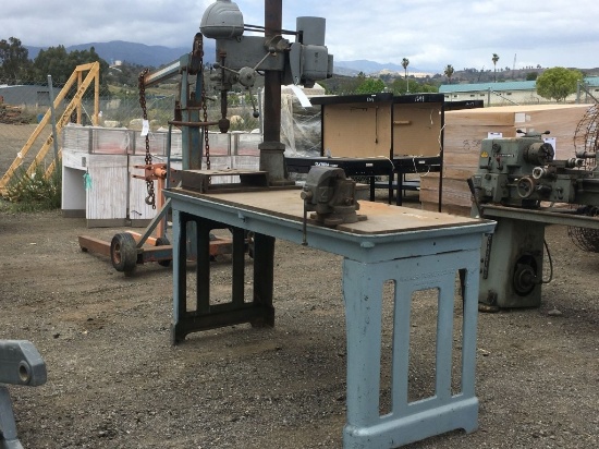 Walker-Turner Co Wood & Metal Machine Drill Press