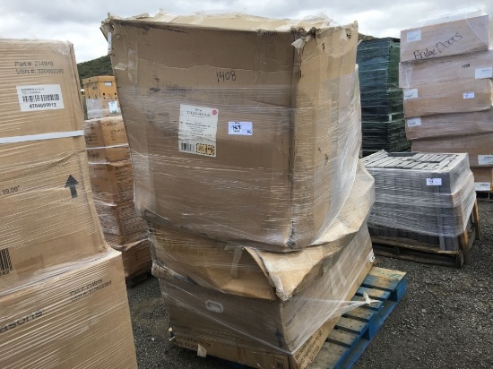Pallet of Misc Wicker Furniture, Including Glider,