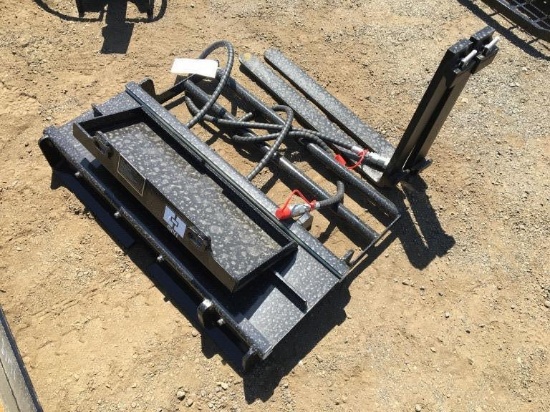 Unused GIYI Side Shift Fork Attachment w/30in