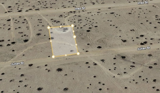 8,693 SqFt Vacant Flat Parcel in California,