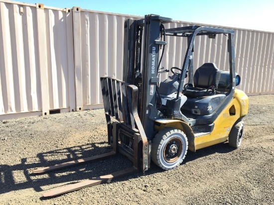 Komatsu FG25T-16 Industrial Forklift
