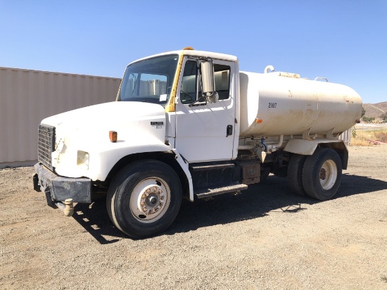 1999 Freightliner FL70 2000 Gallon Water Truck,