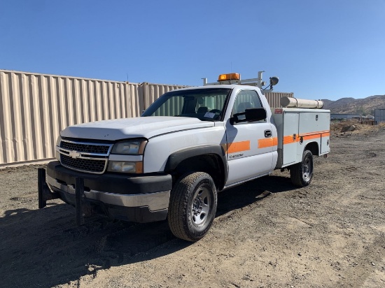 2007 Chevrolet Silverado 2500 Service Truck,