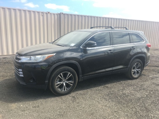 2019 Toyota Highlander SUV,