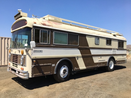 1977 Blue Bird Wanderlodge 31ft Motor Home,