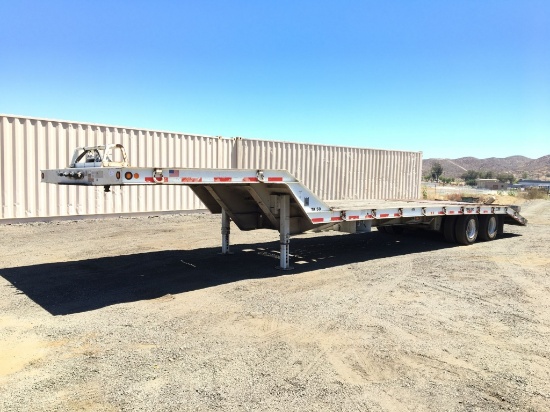 2019 Trail King TK80HT Step Deck Trailer,