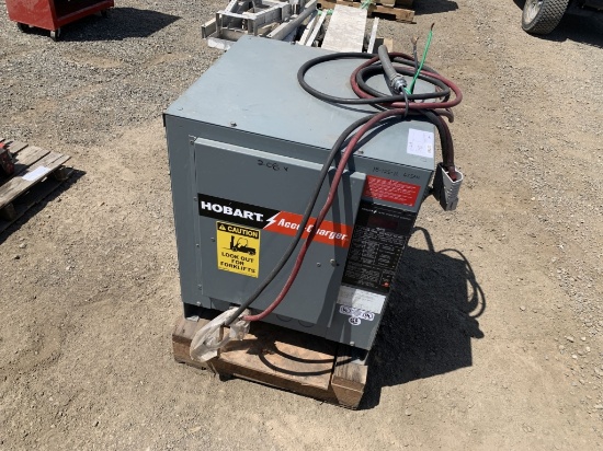 Hobart 600B1-18 Accu-Charger,