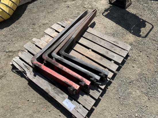 Pallet of (2) Pairs of 24in Forks.