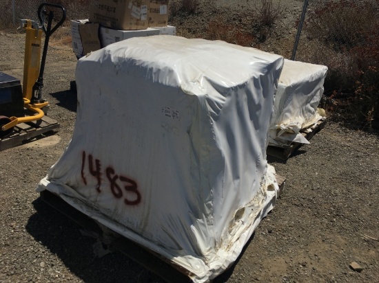 (2) Pallets of 30in x 48in & 8in x 10in Cardboard