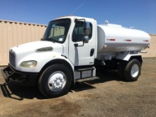 2005 Freightliner Business Class M2 2000 Gallon