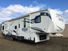 2017 Heartland Recreation Road Warrior 43ft