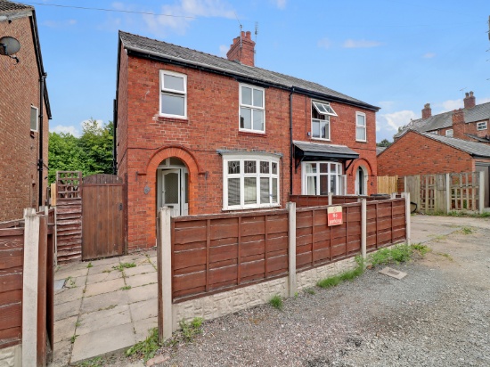 Lawrence Ave West, Middlewich, Cheshire, CW10 9DP