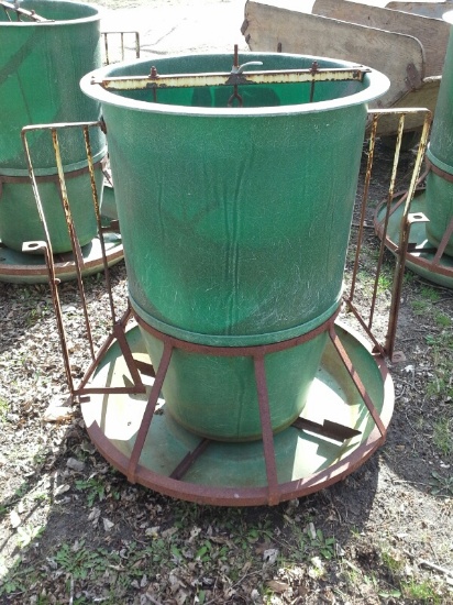 Hog Feeder