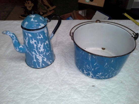 Blue Swirl Enamel Ware Coffee Pot & Pot with handle