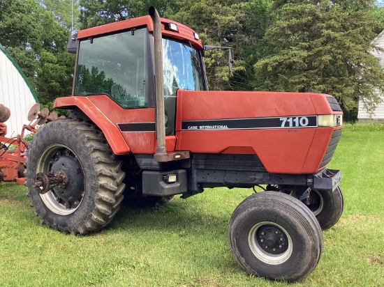 Les Oeltjenbruns Retirement Auction